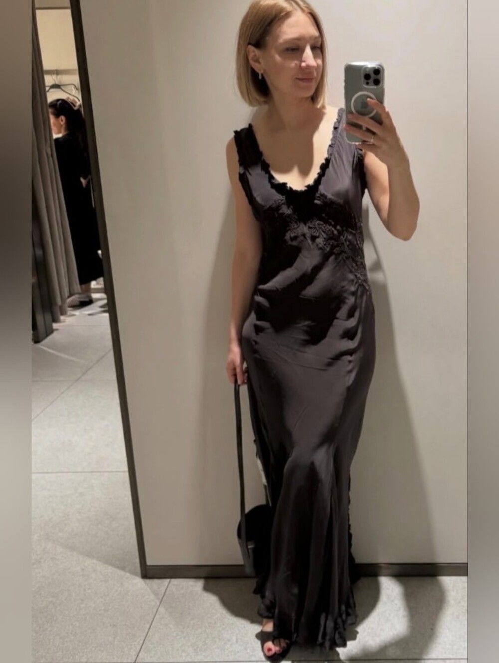 Zara Embroidered Long Dress ZW Collection - Picture 4 of 9